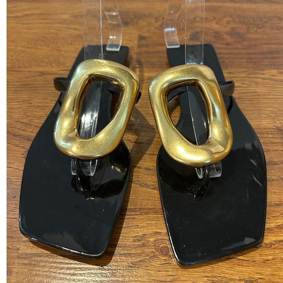 Jeffrey Campbell Women’s Linques Jelly Sandals – Black/Gold – Size 9 – NWOB - Picture 3 of 10